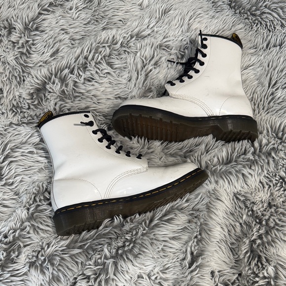 Dr. Martens White Lace-Up Boots with Black Accents - Picture 3 of 6
